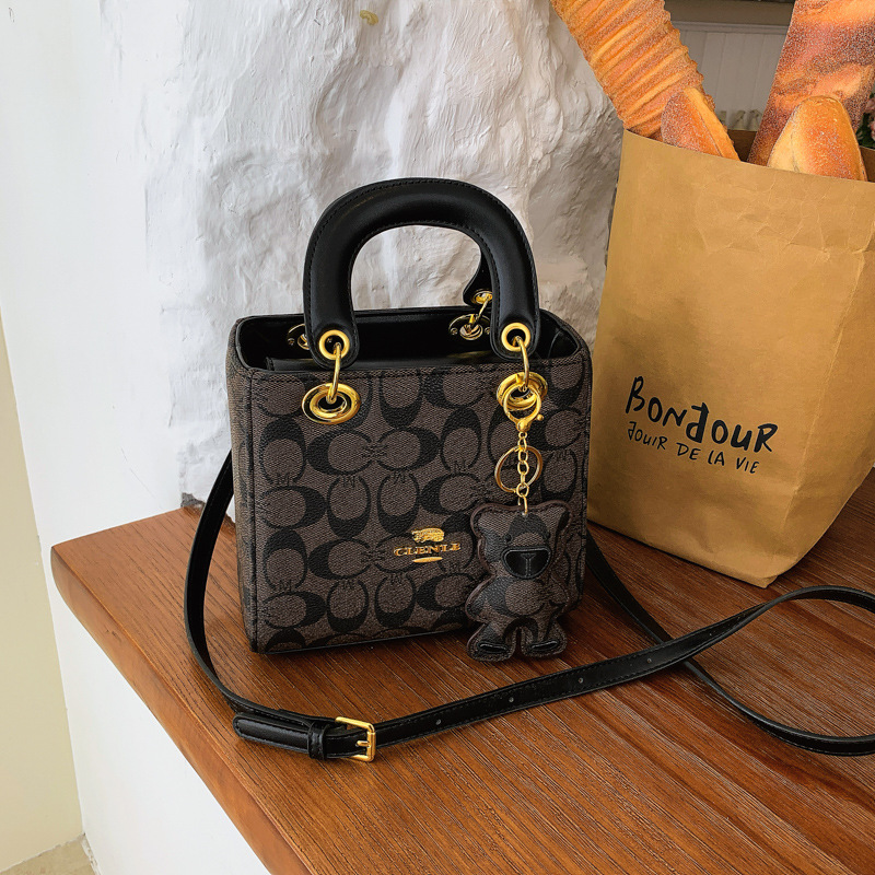 Women'S Bags At M&S - حقيبة نسائية فاخرة جديدة لعام 2026،