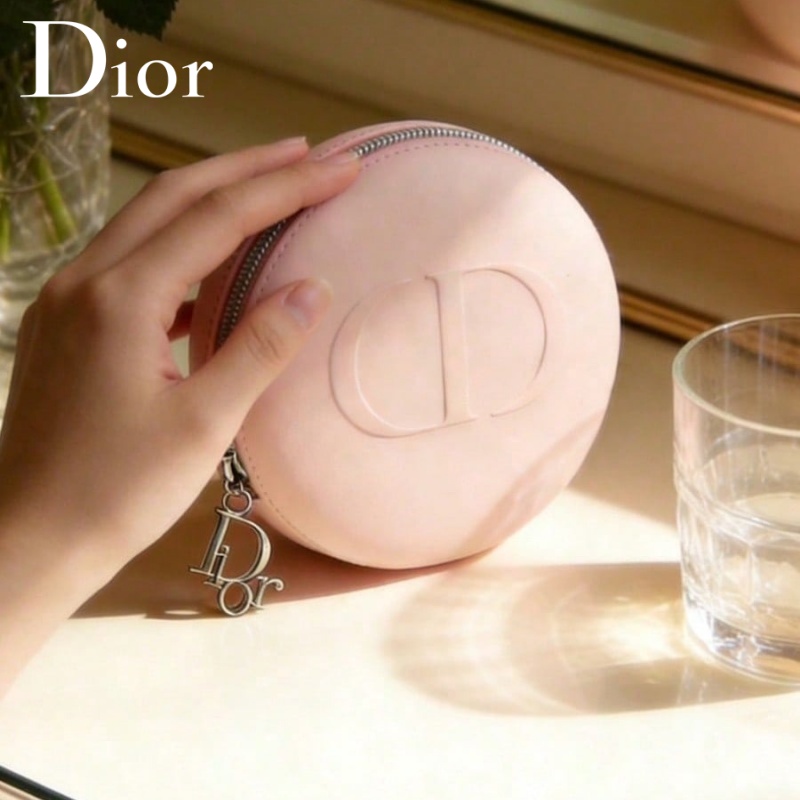 حقيبة كريستيان ديور الفاخرة من - مراجعة Women Bags Dior وسعره
