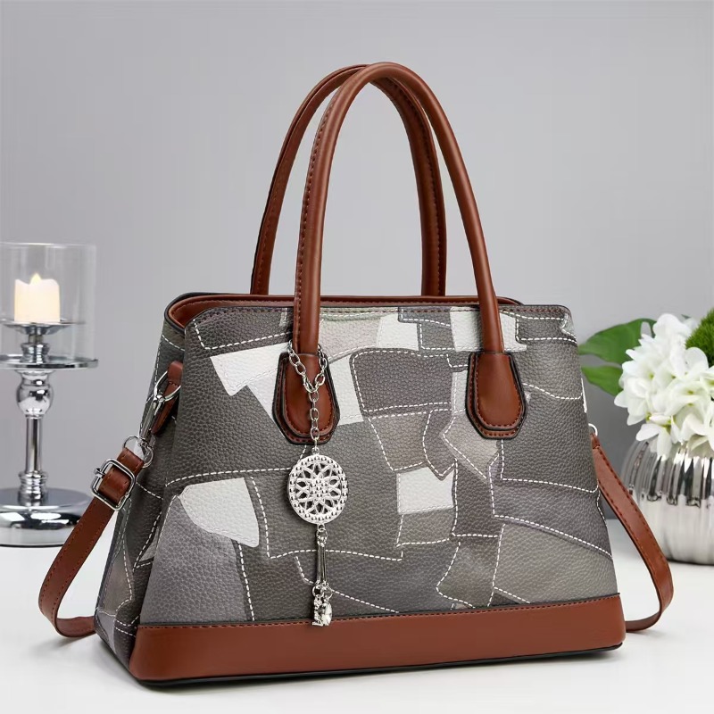 حقيبة يد نسائية فاخرة ذات علام - مراجعة Women Bags Popular Brands وسعره