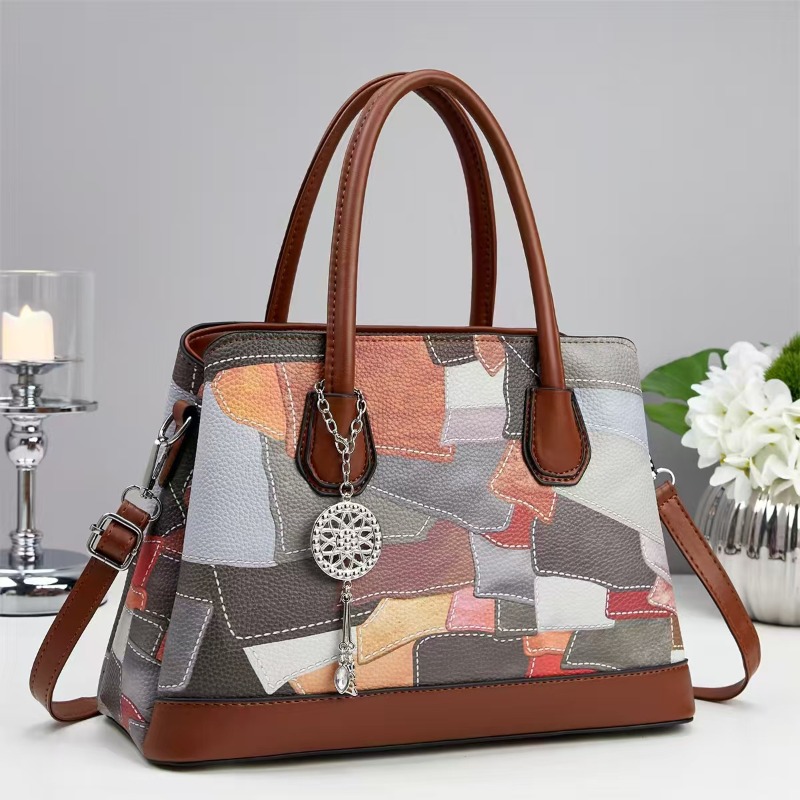 حقيبة يد نسائية فاخرة ذات علام - مراجعة Women Bags Popular Brands وسعره