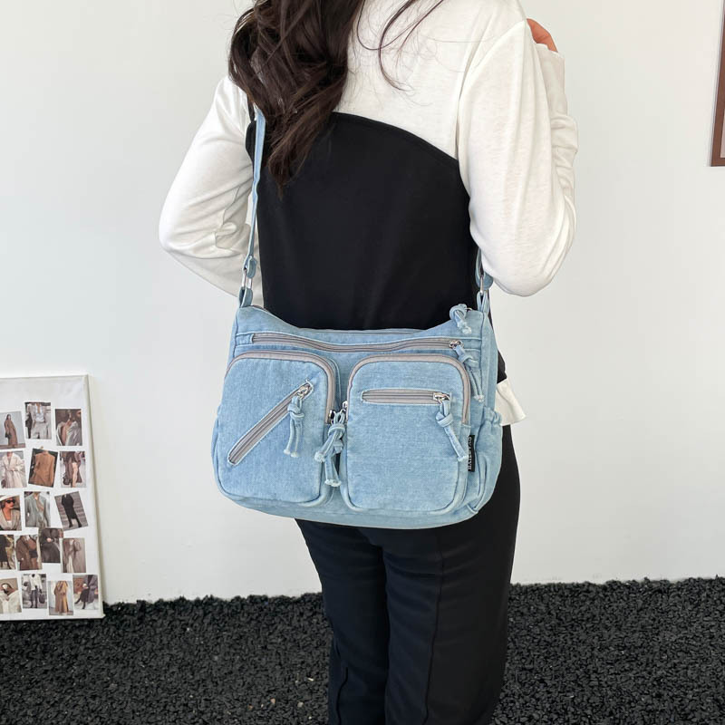 حقيبة كتف من الدنيم بتصميم عصر - مراجعة Women Bags Zadig وسعره