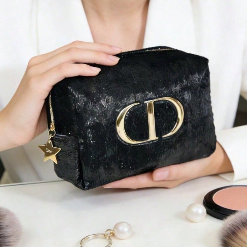حقيبة كريستيان ديور الفاخرة من - مراجعة Women Bags Dior وسعره