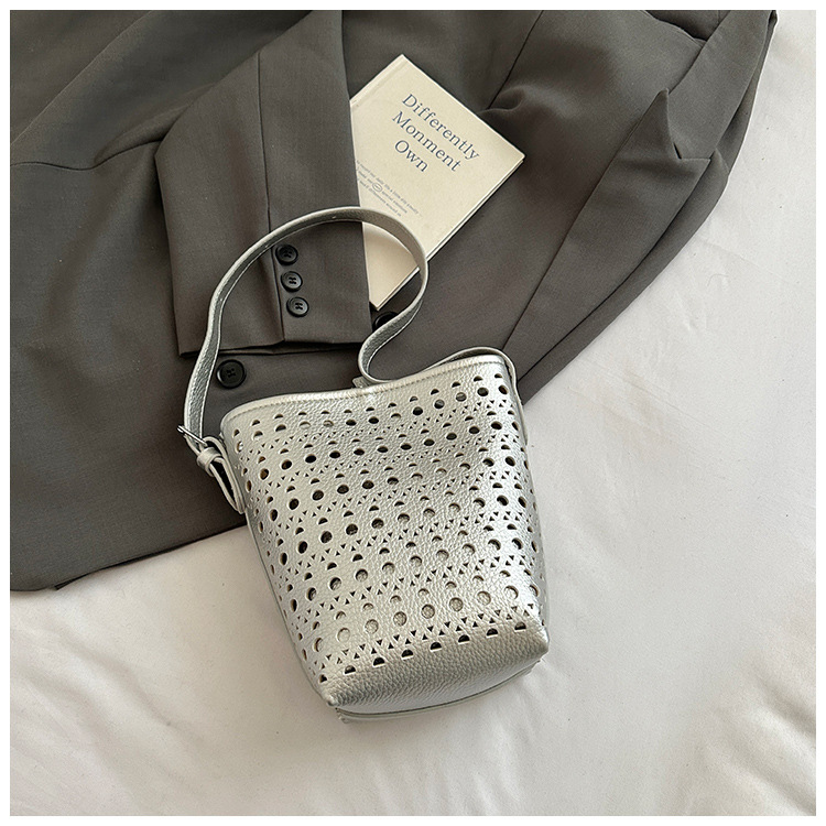 حقيبة نسائية كبيرة مجوفة رائجة - مراجعة Women Bags Zadig وسعره