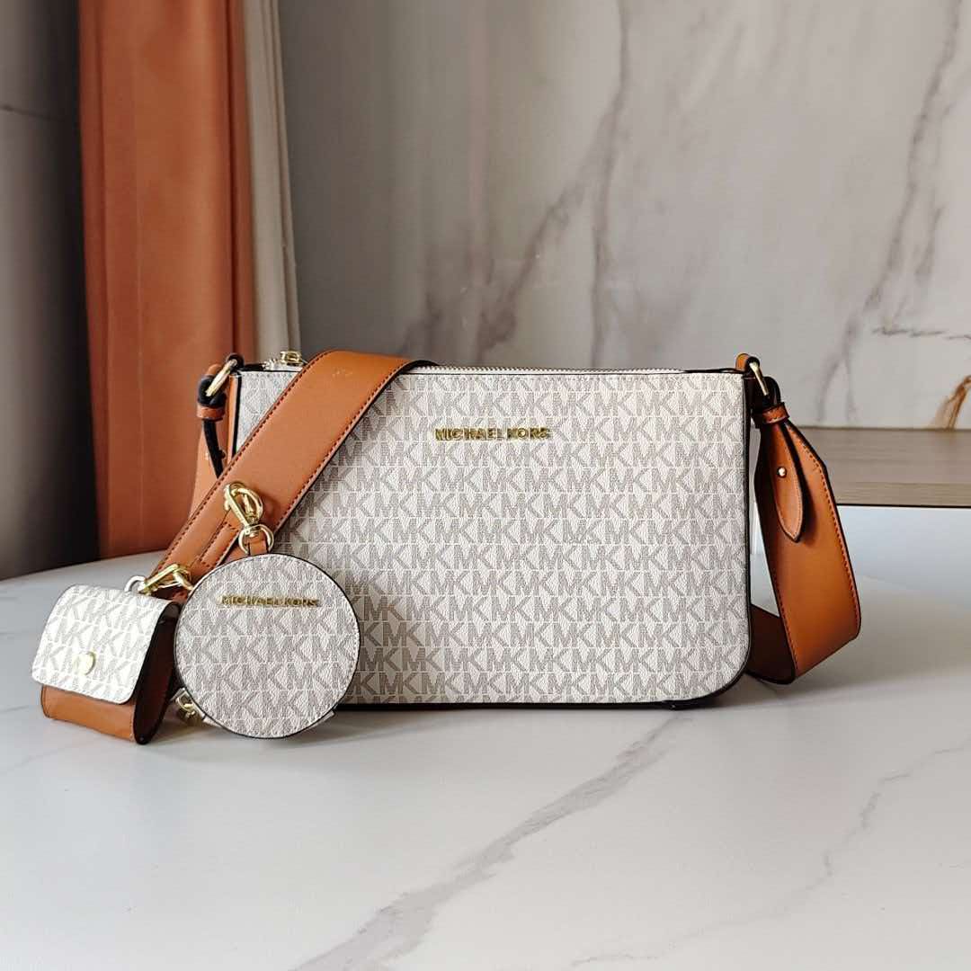طقم نسائي جديد من مايكل كورس ع - مراجعة Women'S Bags Of Michael Kors وسعره