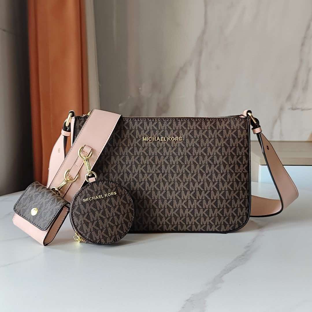 طقم نسائي جديد من مايكل كورس ع - مراجعة Women'S Bags Of Michael Kors وسعره