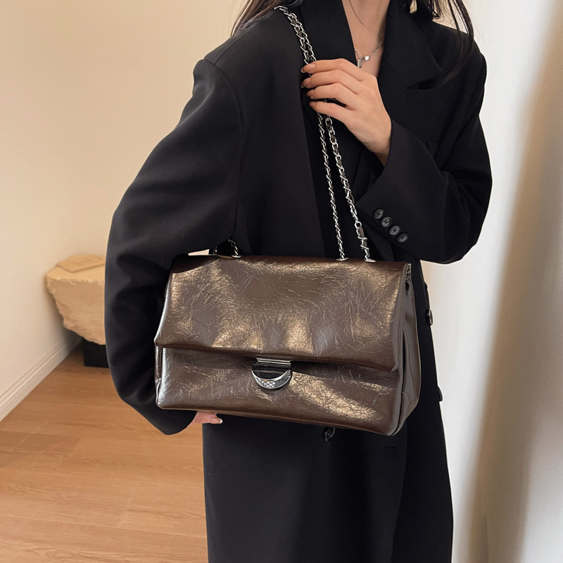 حقيبة كتف نسائية جديدة بتصميم  - مراجعة Women Bags Zadig وسعره