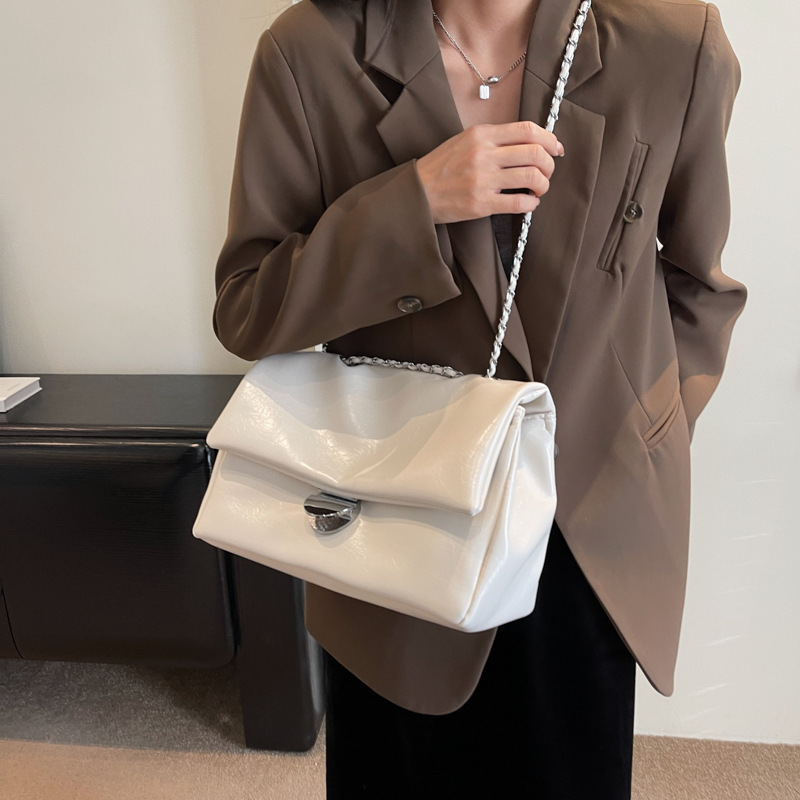 حقيبة كتف نسائية جديدة بتصميم  - مراجعة Women Bags Zadig وسعره