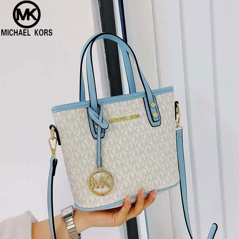 حقيبة مايكل كورس أول جيت سيت 2 - مراجعة Women'S Bags Of Michael Kors وسعره