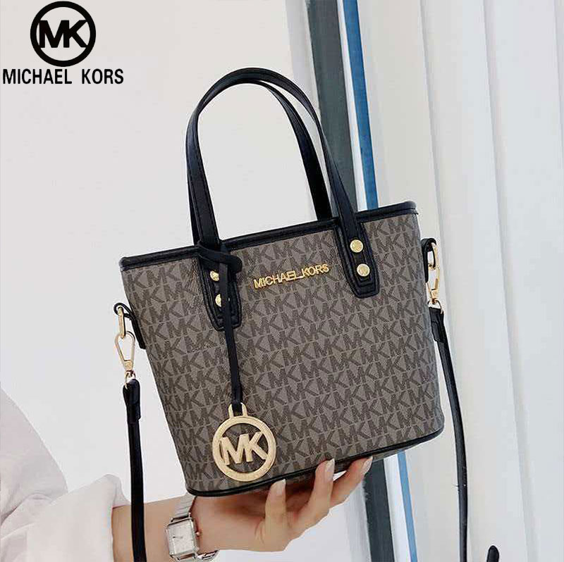 حقيبة مايكل كورس أول جيت سيت 2 - مراجعة Women'S Bags Of Michael Kors وسعره